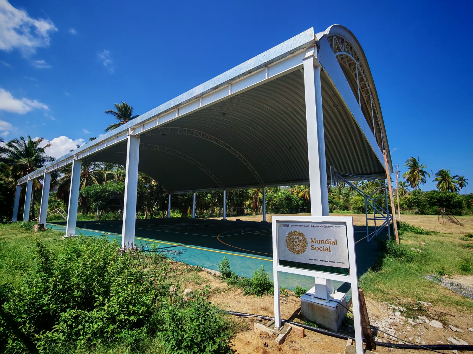 REHABILITACIÓN DE MULTICANCHA EN UNIDAD DEPORTIVA YETLA (CENTRO DE BARRIO) EN COYUCA DE BENÍTEZ
