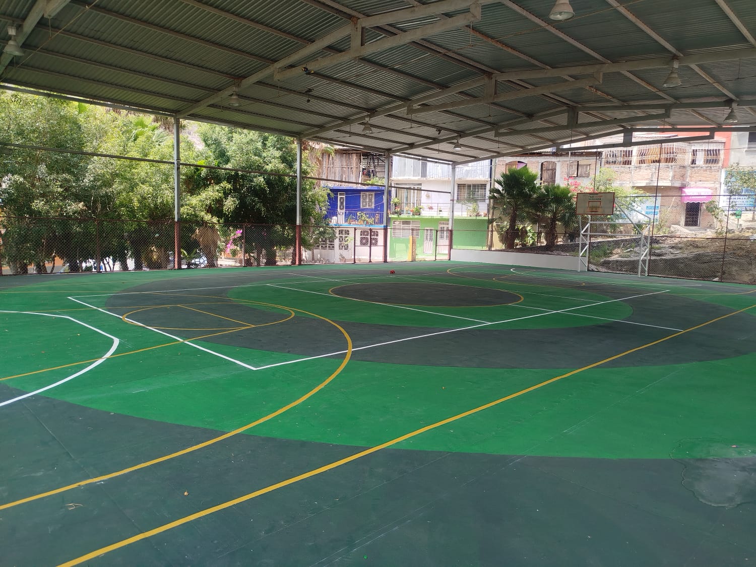 REHABILITACIÓN DE MULTICANCHA EN CHILPANCINGO DE LOS BRAVO