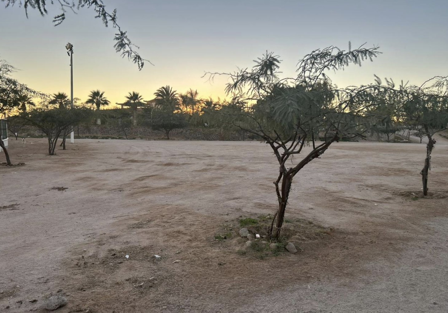 CONSTRUCCIÓN DE CANCHA FÚTBOL 5 EN PUERTO LIBERTAD EN PITIQUITO