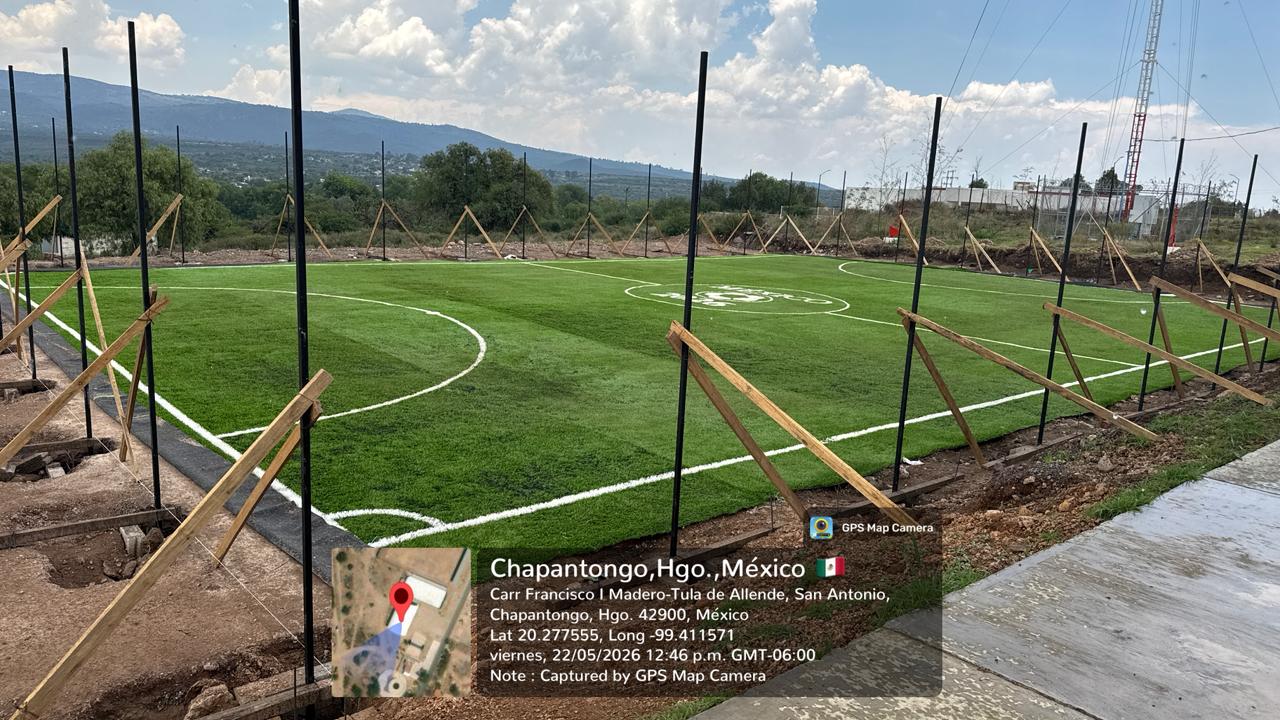 CONSTRUCCIÓN DE CANCHA FÚTBOL 5 EN SAN ANTONIO EN CHAPANTONGO