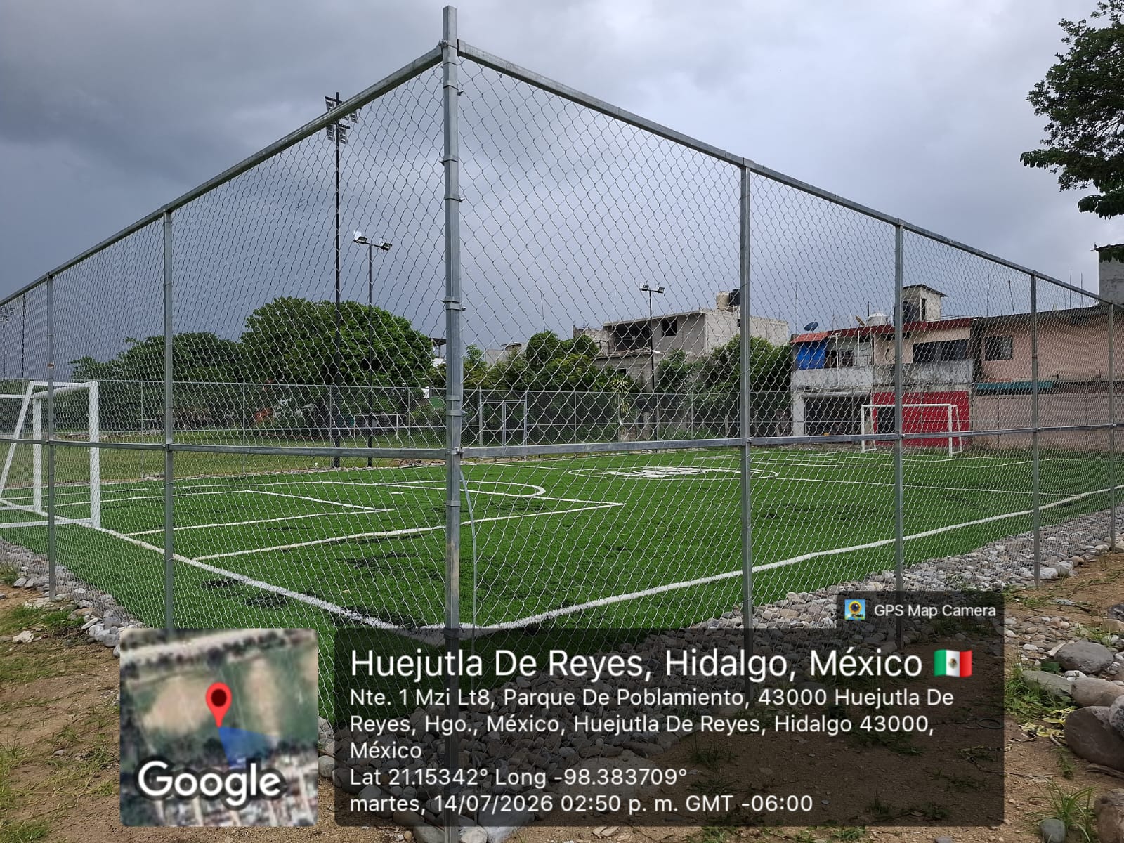 CONSTRUCCIÓN DE CANCHA FÚTBOL 5 EN CORRAL BLANCO EN HUEJUTLA