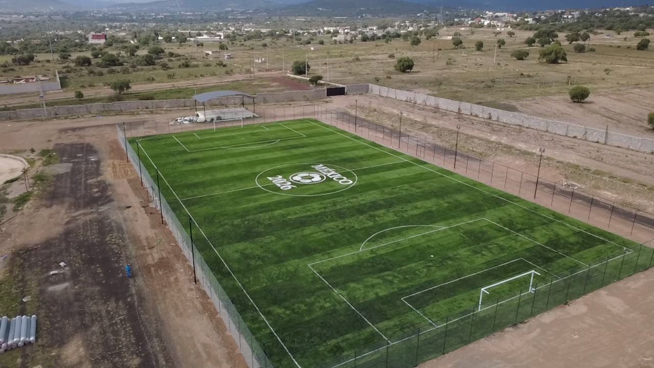 CONSTRUCCIÓN DE CANCHA FÚTBOL 11 EN UNIDAD DEPORTIVA SAN AGUSTÍN TLAXIACA