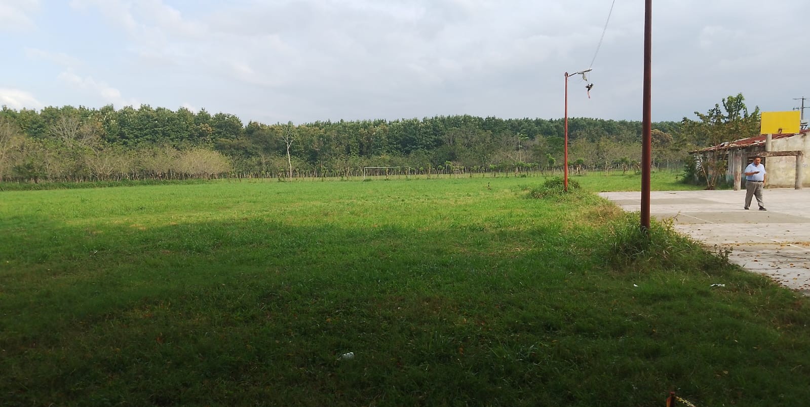 CONSTRUCCIÓN DE CANCHA DE FÚTBOL 5 EN EL CAMPO DE FÚTBOL PROFESIONAL EJ CEIBITA 1RA SECC TACOTALPA TABASCO EN TACOTALPA