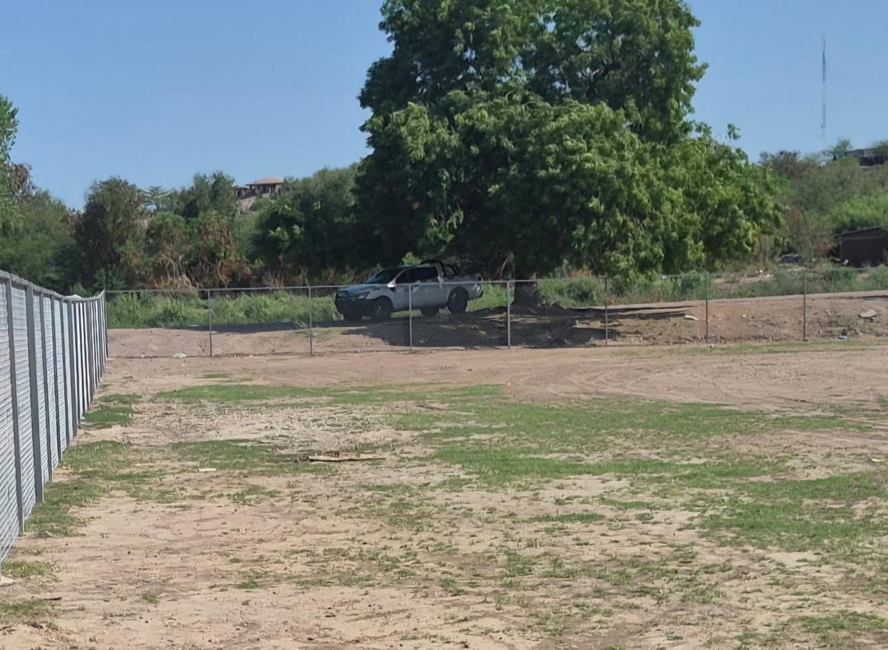 REHABILITACIÓN DE CANCHA FÚTBOL 11 EN ESTADIO DE LA CRUZ EN EL FUERTE