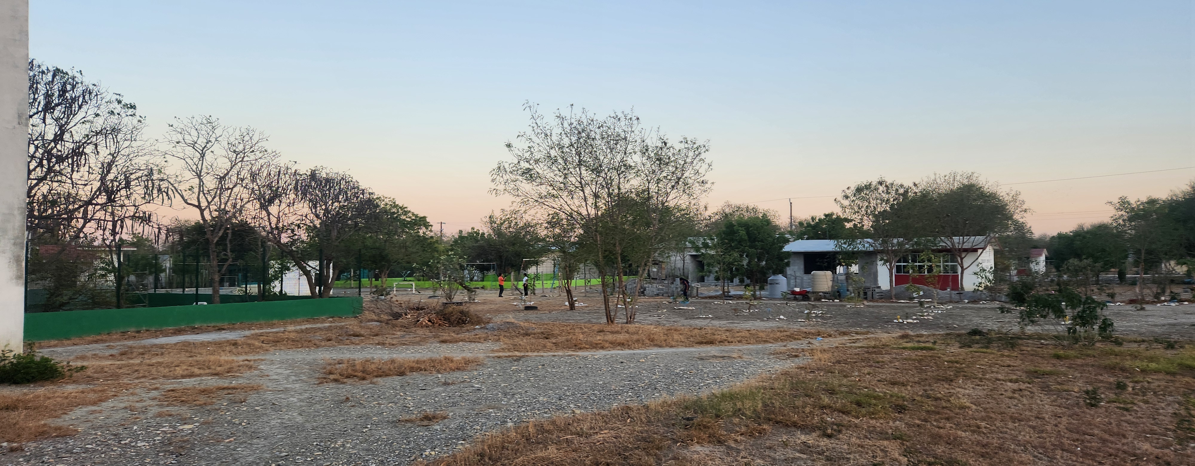 CONSTRUCCIÓN DE CANCHA DE FÚTBOL 7 EN EJIDO LÁZARO CÁRDENAS EN CASAS