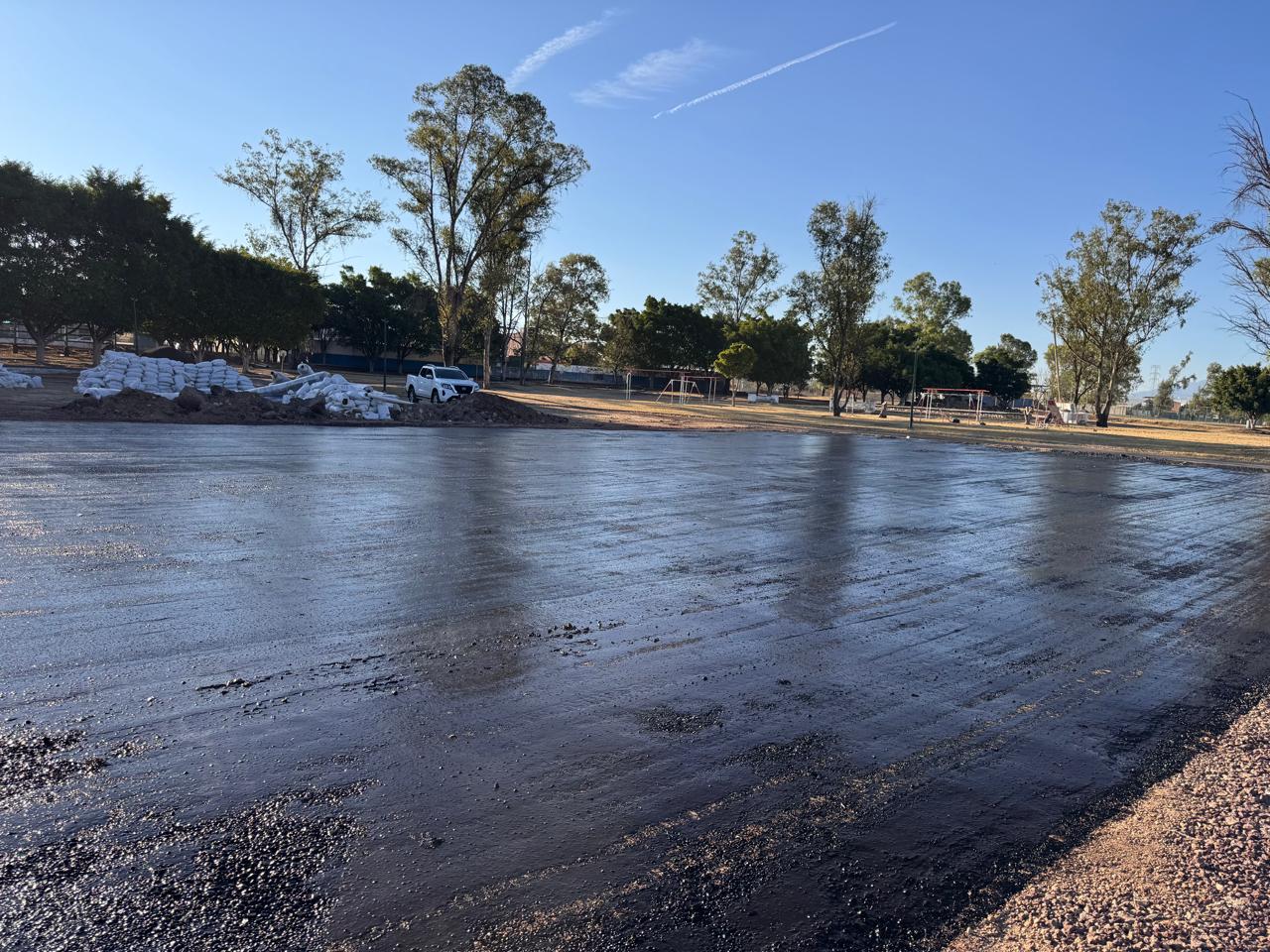 CONSTRUCCIÓN DE CANCHA FÚTBOL 5 EN LA UNIDAD DEPORTIVA JESÚS ROMERO FLORES EN LA PIEDAD