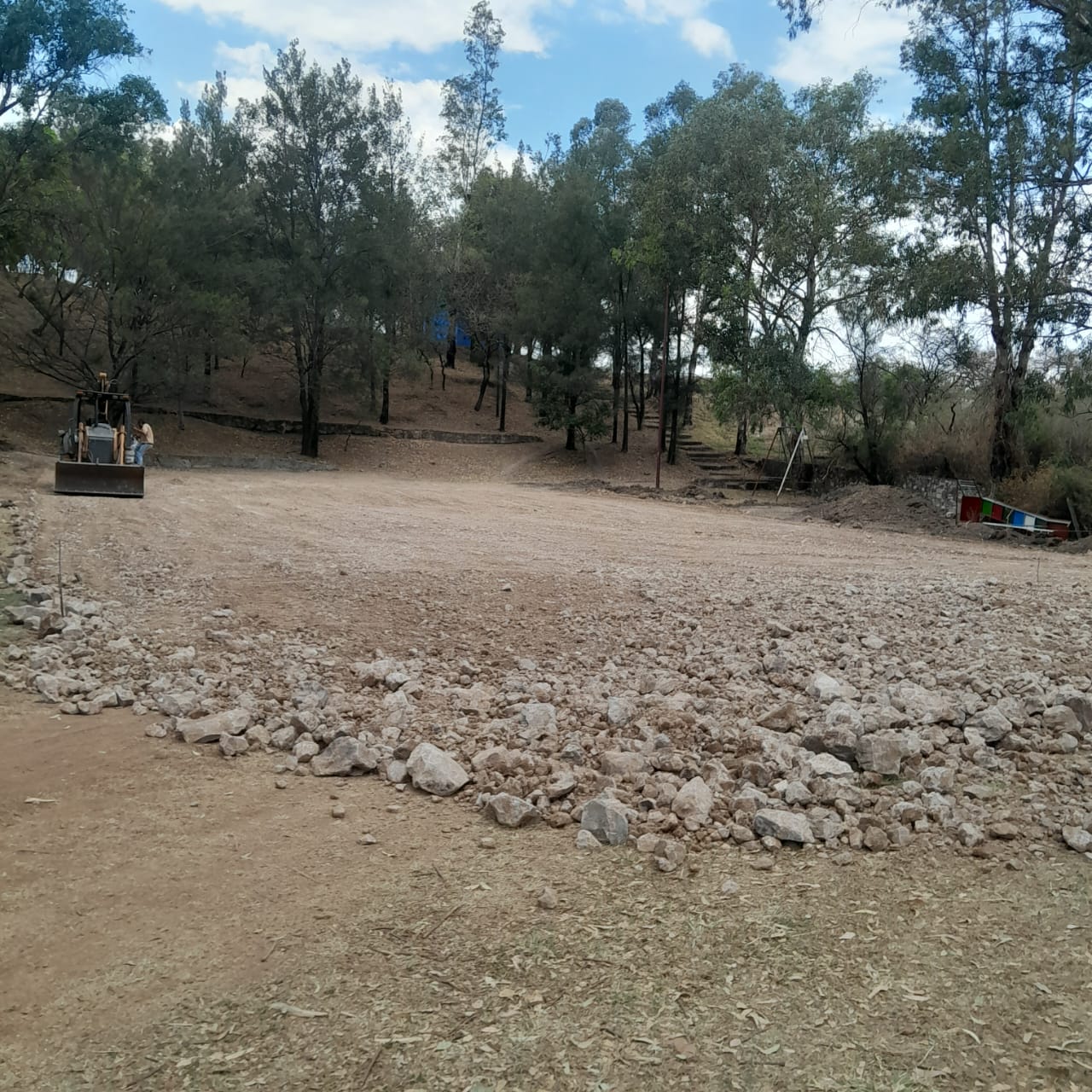 CONSTRUCCIÓN DE CANCHA FÚTBOL 5 EN EL PARQUE MUNICIPAL EN CHURINTZIO