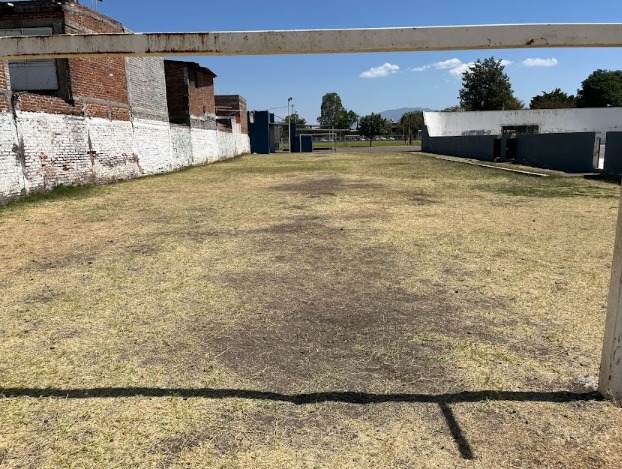 CONSTRUCCIÓN DE CANCHA FÚTBOL 5 EN LA UNIDAD DEPORTIVA PONIENTE 