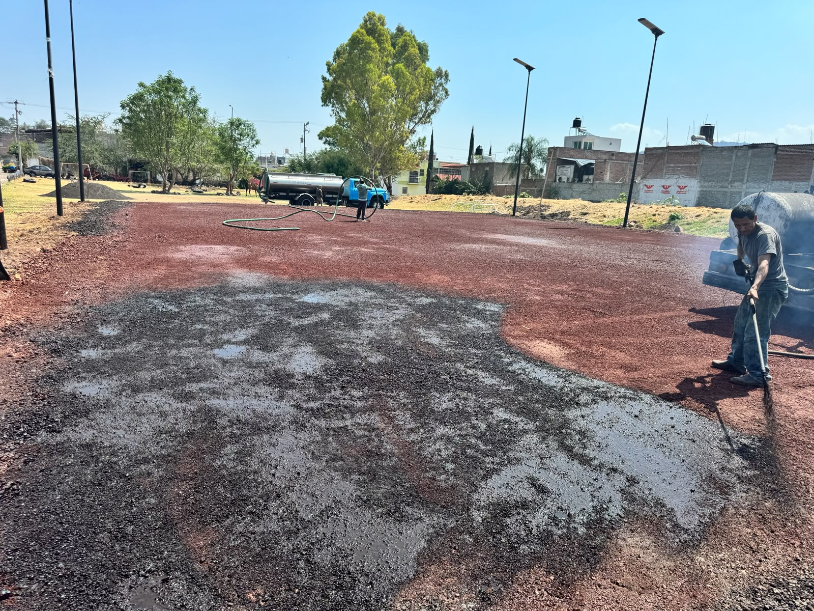 CONSTRUCCIÓN DE CANCHA FÚTBOL 5 EN INDEPENDENCIA EN JIQUILPAN