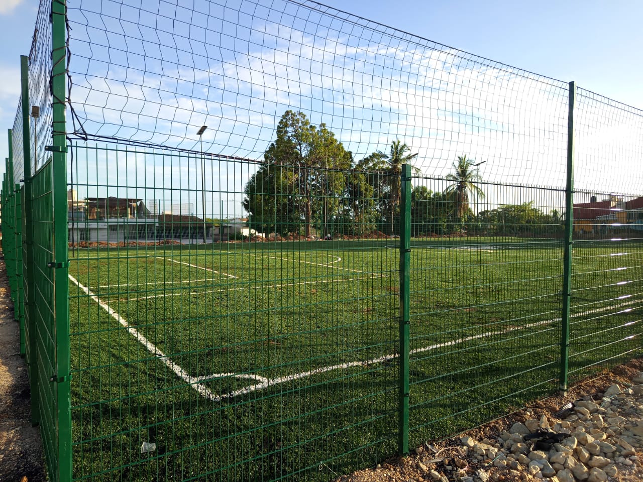 CONSTRUCCIÓN DE CANCHA FÚTBOL 7 EN PARQUE LEMUS EN LÁZARO CÁRDENAS