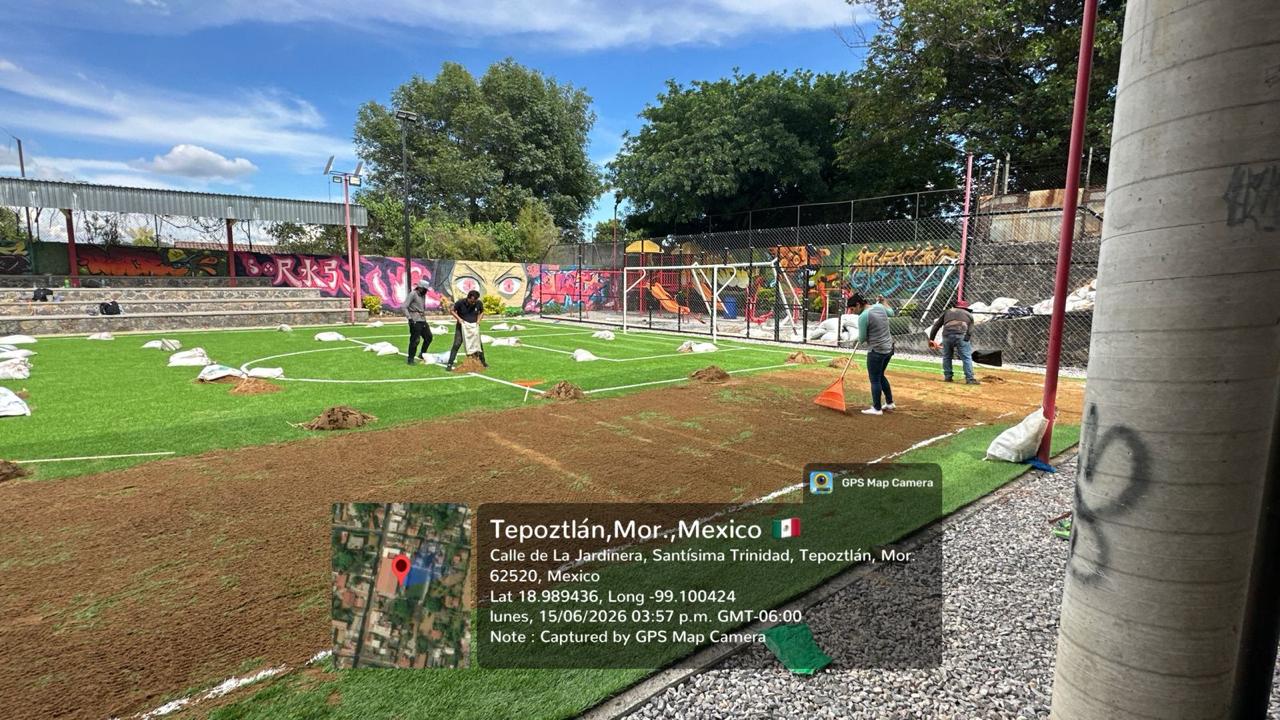 CONSTRUCCIÓN DE CANCHA FÚTBOL 5 EN CANCHAS DE LA SANTISIMA EN TEPOZTLÁN