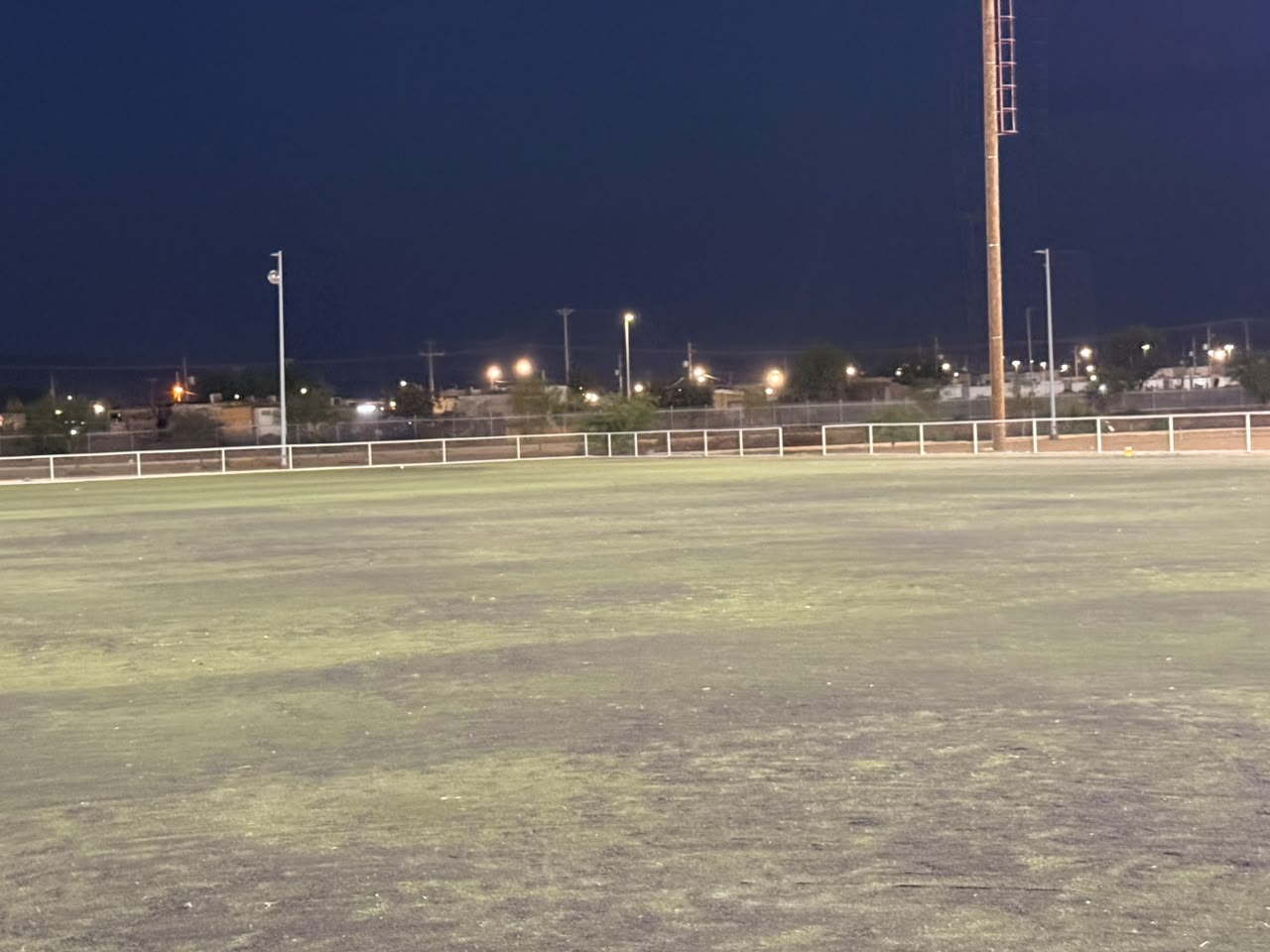 REHABILITACIÓN DE CANCHA FÚTBOL 7 EN POLIDEPORTIVO CANCHA 3 EN MEXICALI