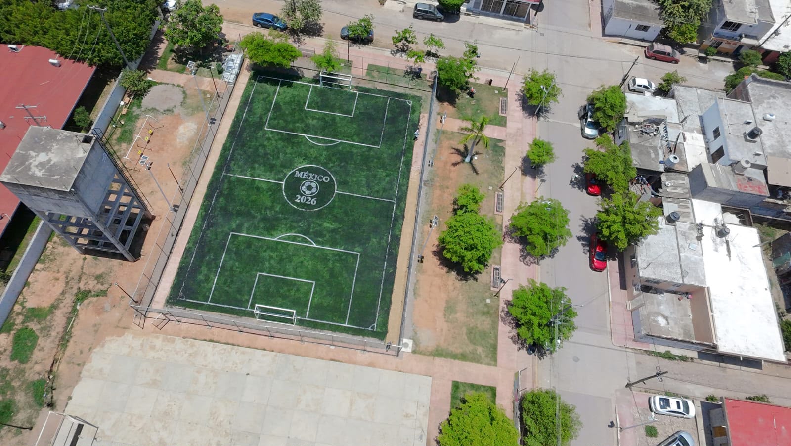 CONSTRUCCIÓN DE CANCHA FÚTBOL 5 EN PORFIRIO V COSSÍO EN ACAPONETA