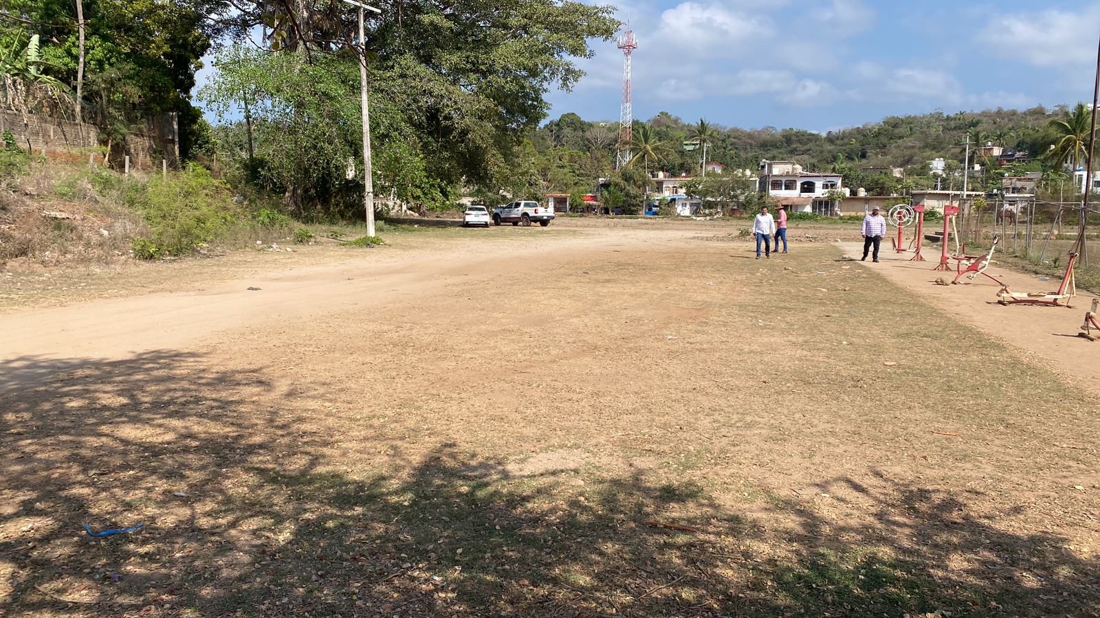 CONSTRUCCIÓN DE CANCHA FÚTBOL 5 EN UNIDAD DEPORTIVA LA PENITA