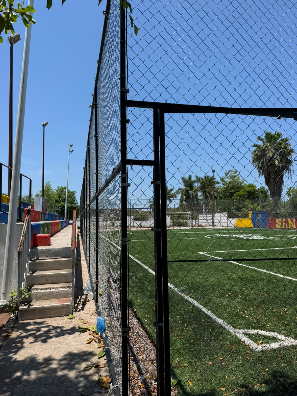 CONSTRUCCIÓN DE CANCHA FÚTBOL 5 EN SAN FELIPE AZTATÁN EN TECUALA