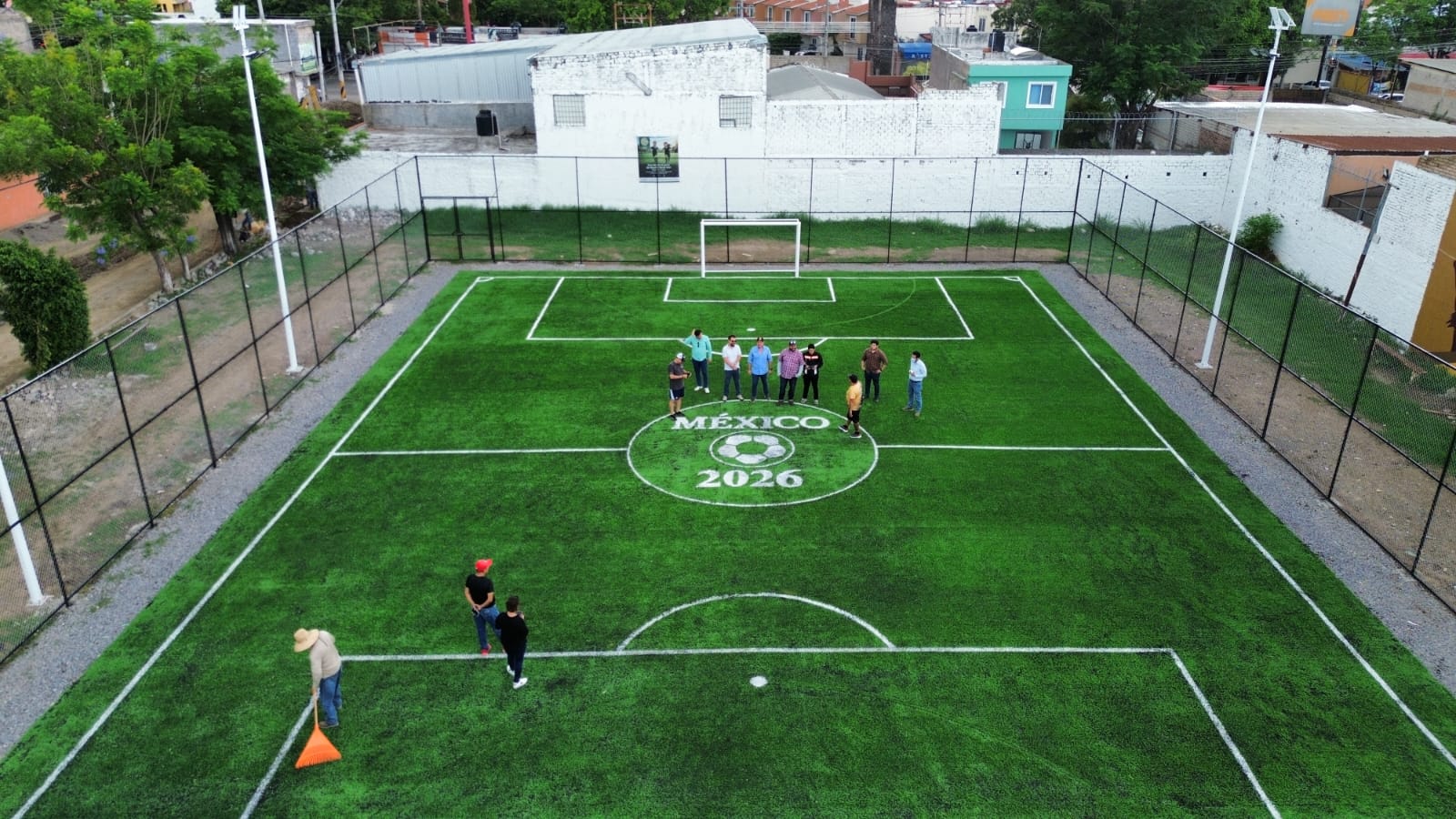 CONSTRUCCIÓN DE CANCHA FÚTBOL 5 EN CANCHA DEPORTIVA EL KOA EN TEPIC
