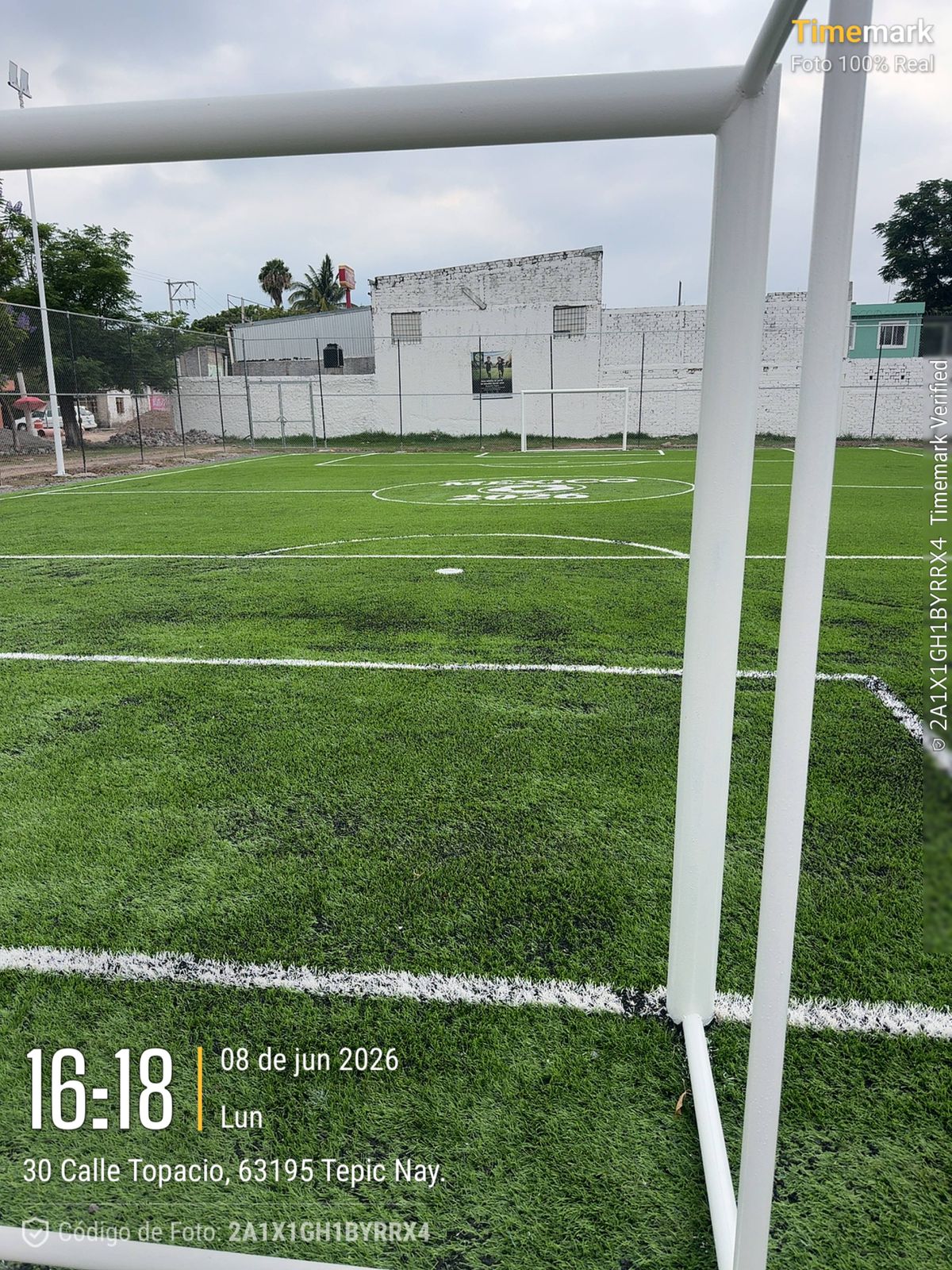 CONSTRUCCIÓN DE CANCHA FÚTBOL 5 EN CANCHA DEPORTIVA EL KOA EN TEPIC