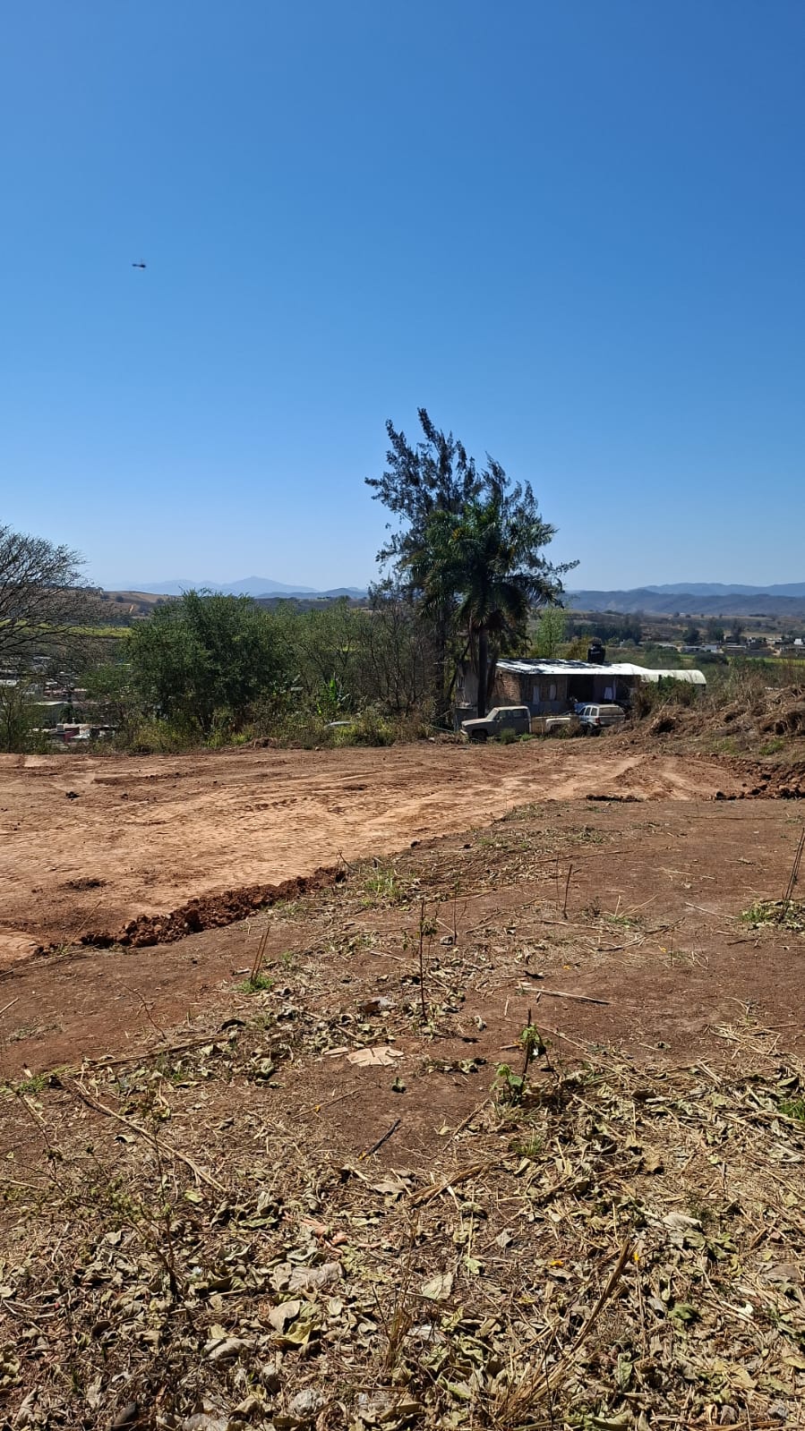 CONSTRUCCIÓN DE CANCHA FÚTBOL 5 EN LA LOMA DE SAN CRISTOBAL ALTO EN COMPOSTELA
