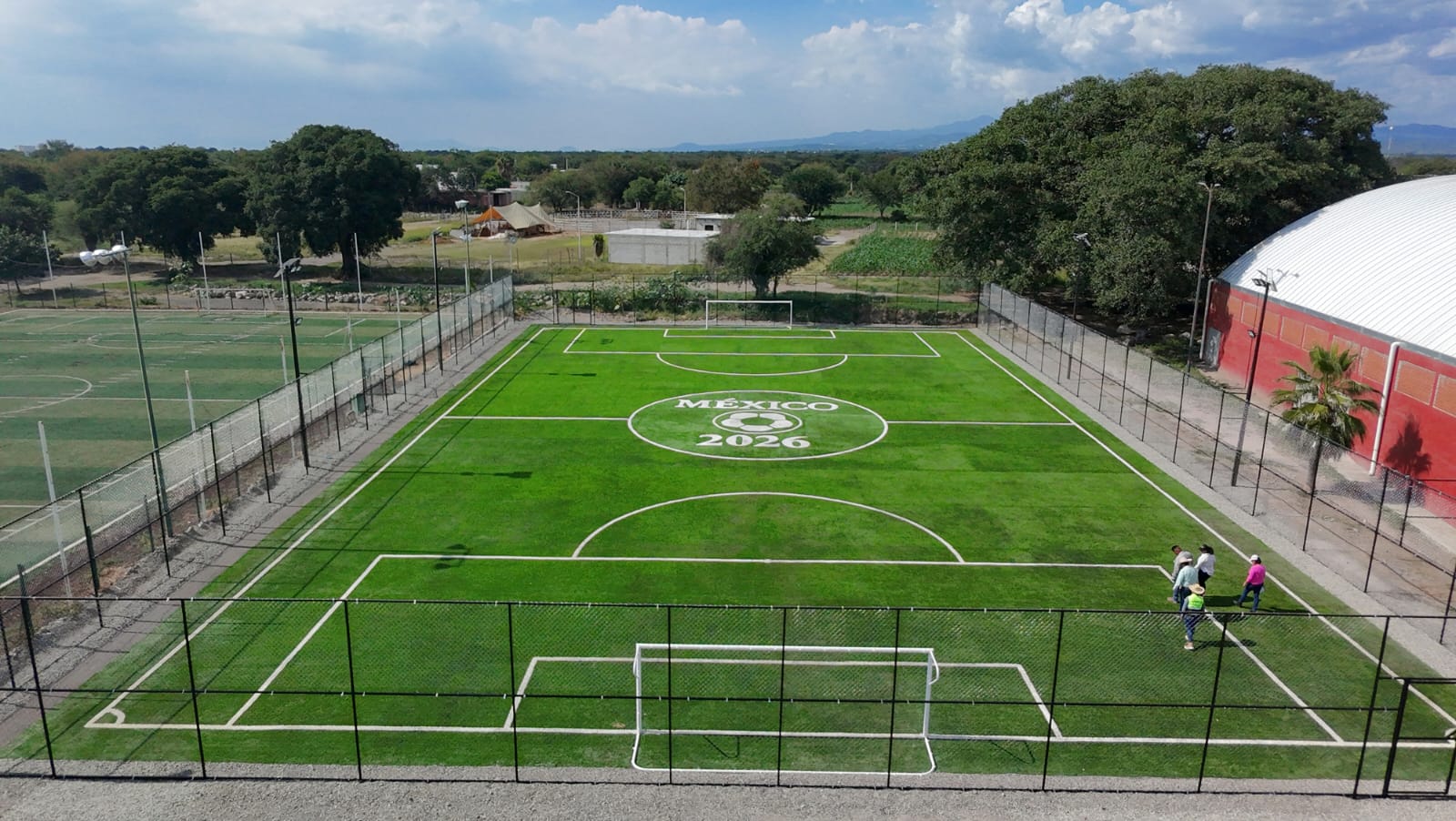 CONSTRUCCIÓN DE CANCHA FÚTBOL 5 EN EL MIRADOR EN TOTOLAPAN