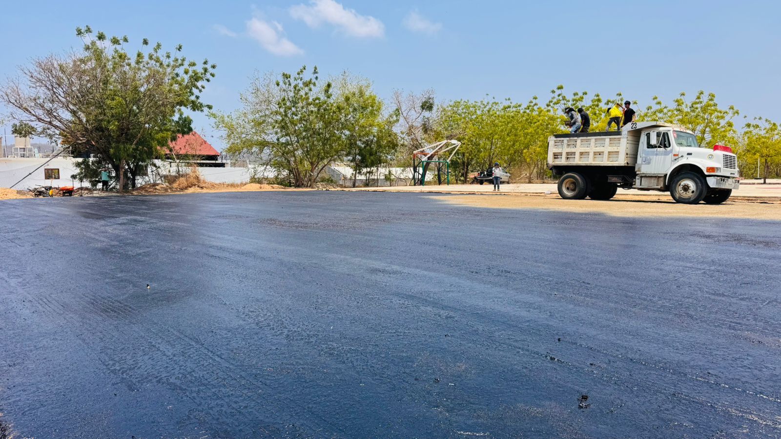 CONSTRUCCIÓN DE CANCHA FÚTBOL 5 EN UNIDAD DEPORTIVA EN SAN PEDRO POCHUTLA