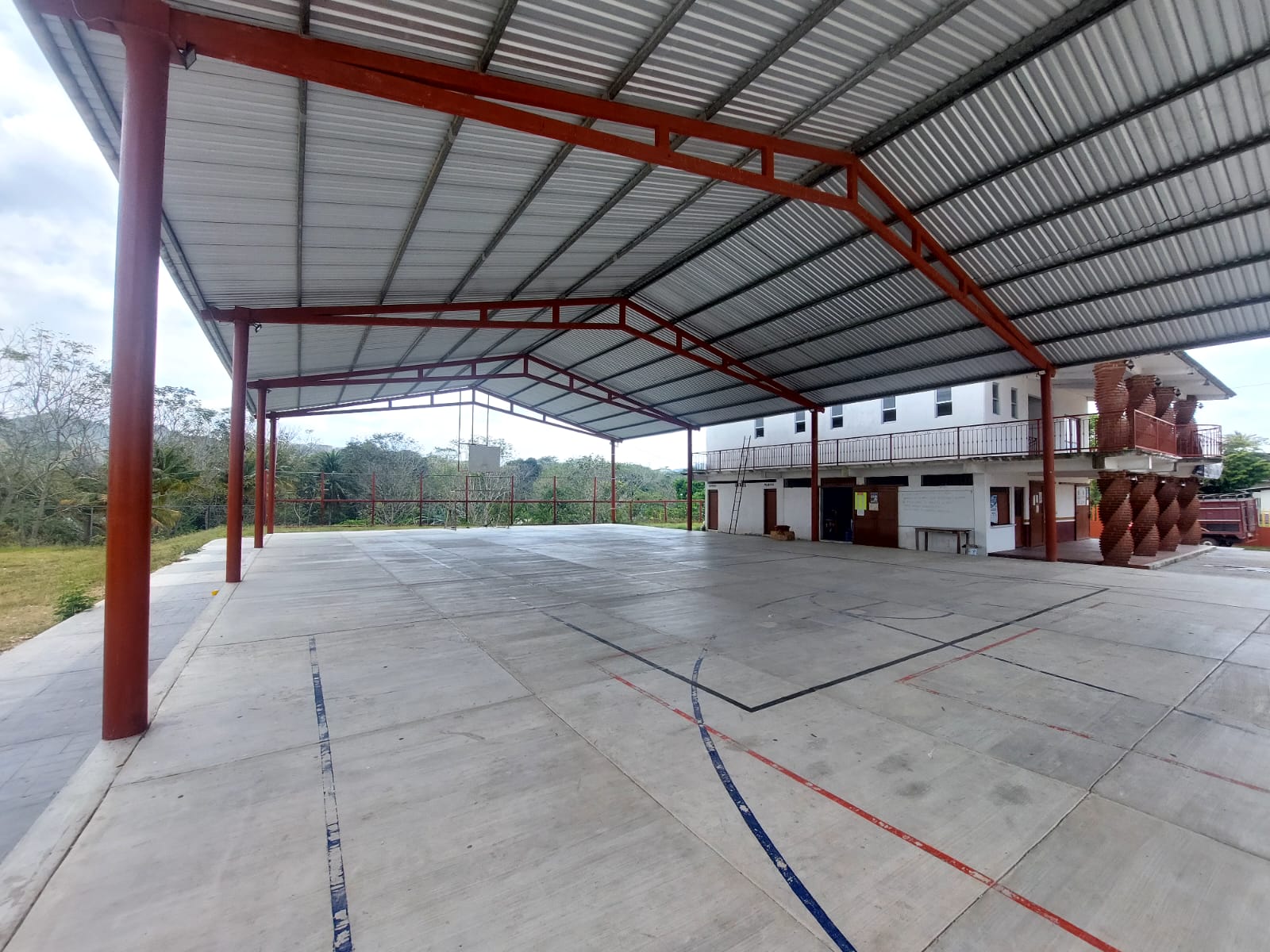 REHABILITACIÓN DE MULTICANCHA EN LAS FLORES/PASO DE LAS MARAVILLAS EN MATÍAS ROMERO AVENDAÑO