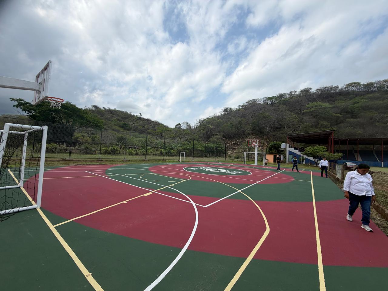 REHABILITACIÓN DE MULTICANCHA EN NIZANDA EN ASUNCIÓN IXTALTEPEC