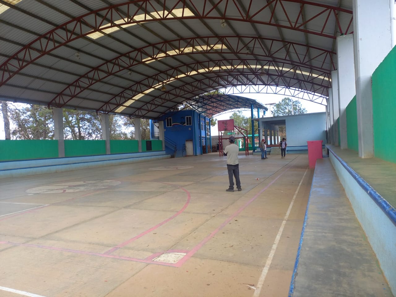 REHABILITACIÓN DE MULTICANCHA EL PORTILLO EN SAN ANDRÉS PAXTLÁN