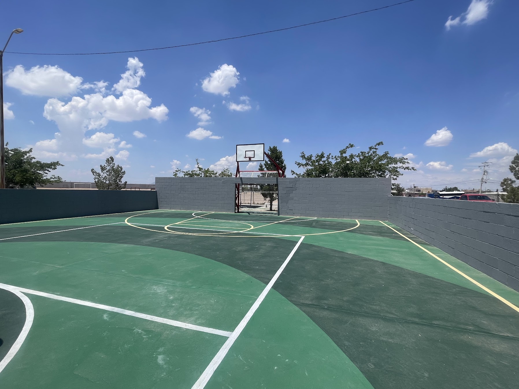 REHABILITACIÓN DE MULTICANCHA EN PARQUE HÉROES DE LA REVOLUCIÓN EN JUÁREZ