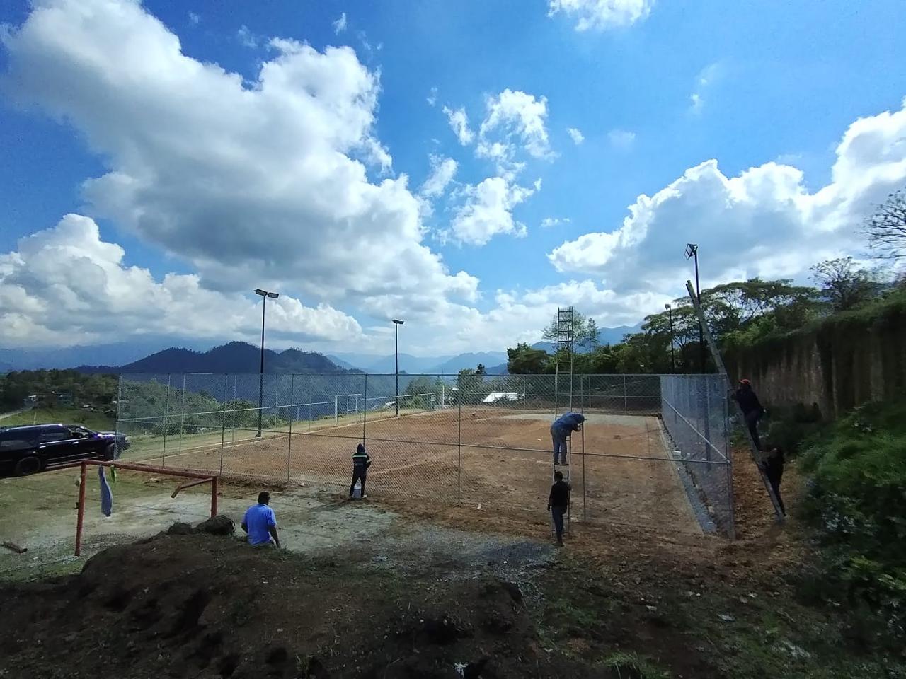 CONSTRUCCIÓN DE CANCHA DE FÚTBOL 5 EN COLONIA CENTRO EN TEPANGO DE RODRÍGUEZ