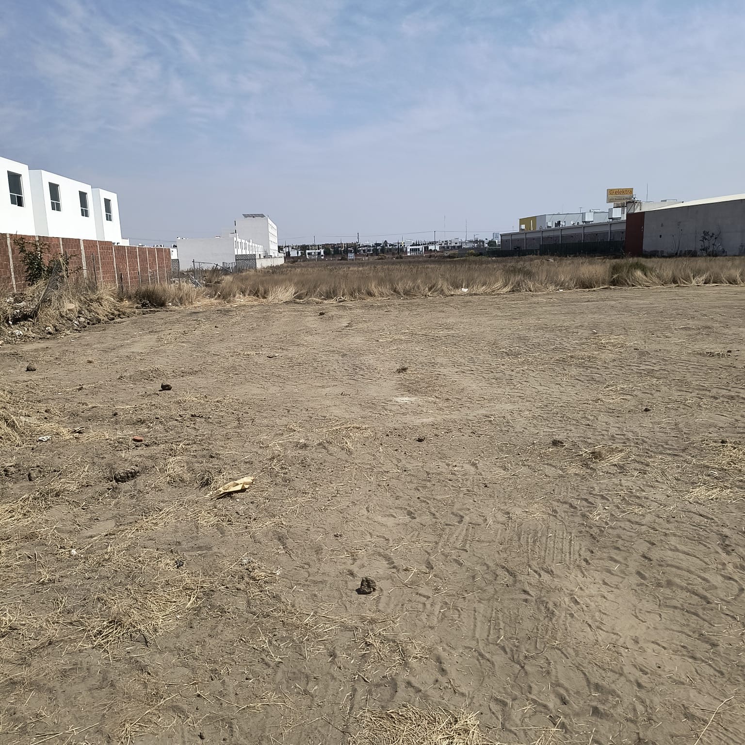 CONSTRUCCIÓN DE CANCHA DE FÚTBOL 5 EN SAN FRANCISCO OCOTLÁN EN SANTA MARÍA CORONANGO