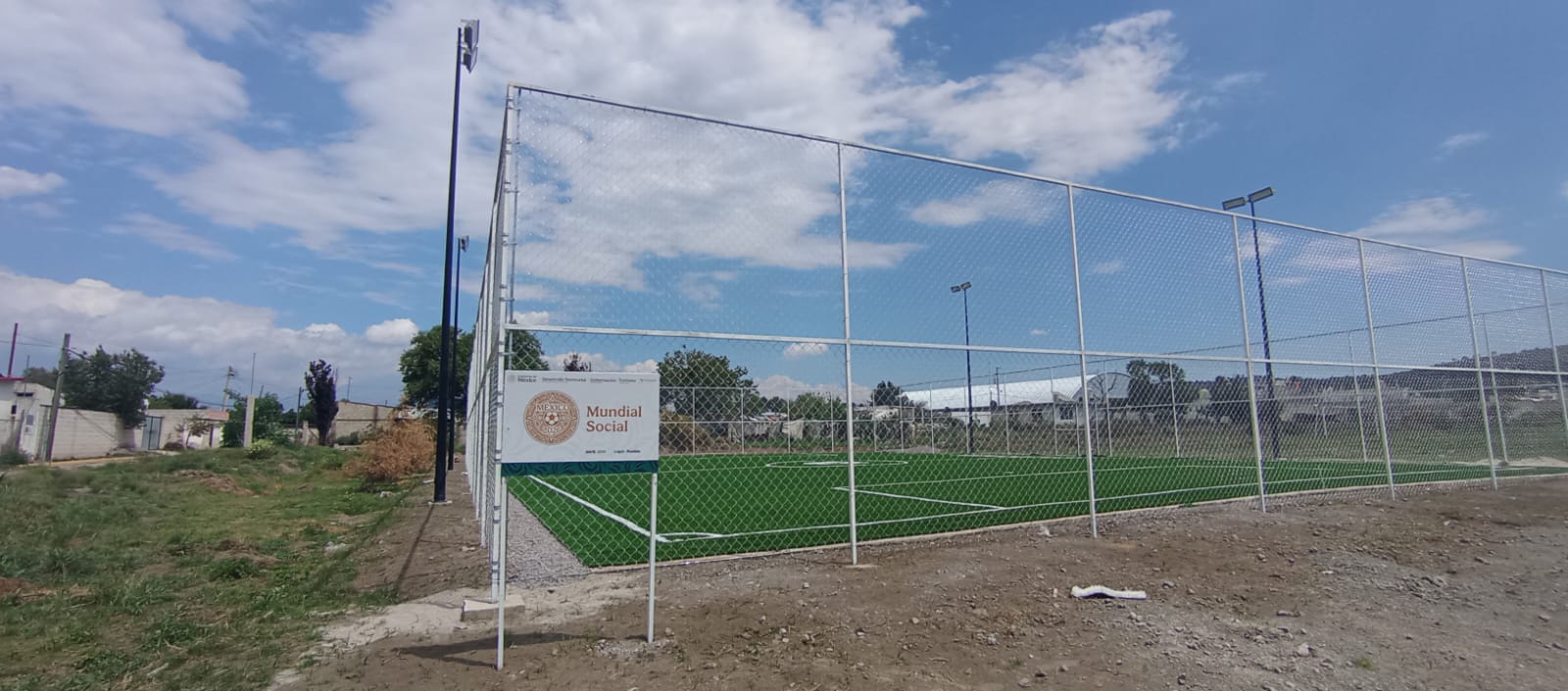 CONSTRUCCIÓN DE CANCHA DE FÚTBOL 5 EN COLONIA SEGUNDA EN SAN NICOLÁS BUENOS AIRES