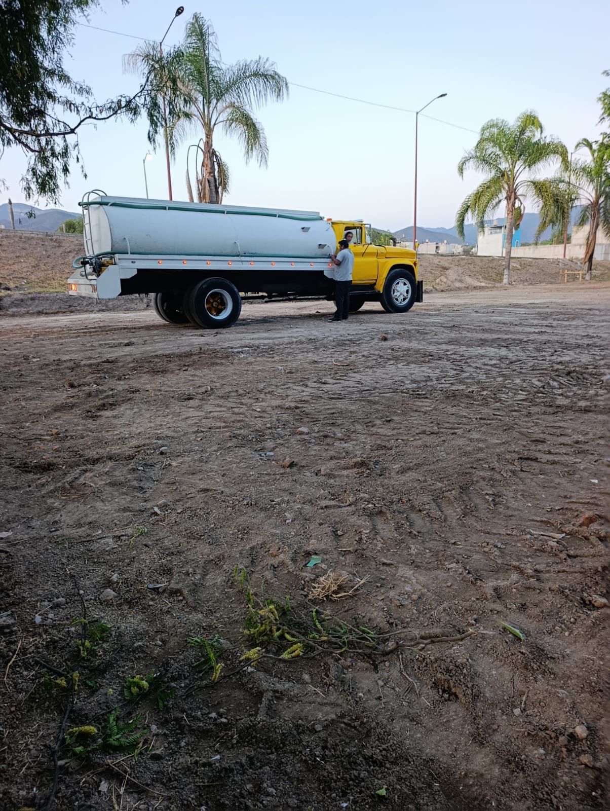 CONSTRUCCIÓN DE CANCHA DE FÚTBOL 5 EN LA JOYA DE SAN PEDRO AJOQUIACO EN TEHUACÁN