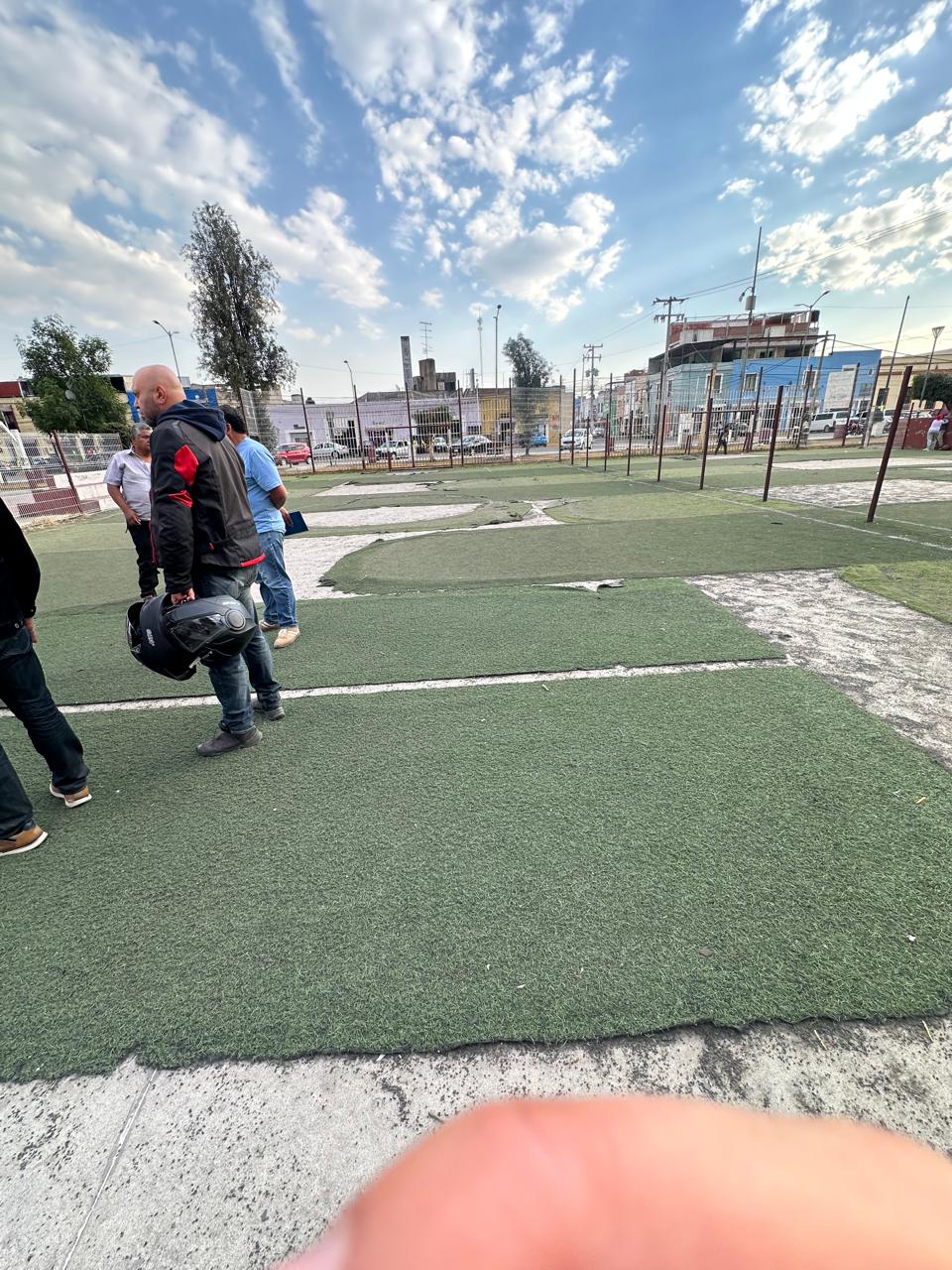 CONSTRUCCIÓN DE CANCHA DE FÚTBOL 5 EN INSTALACIONES DEL ZÓCALO EN HUEJOTZINGO