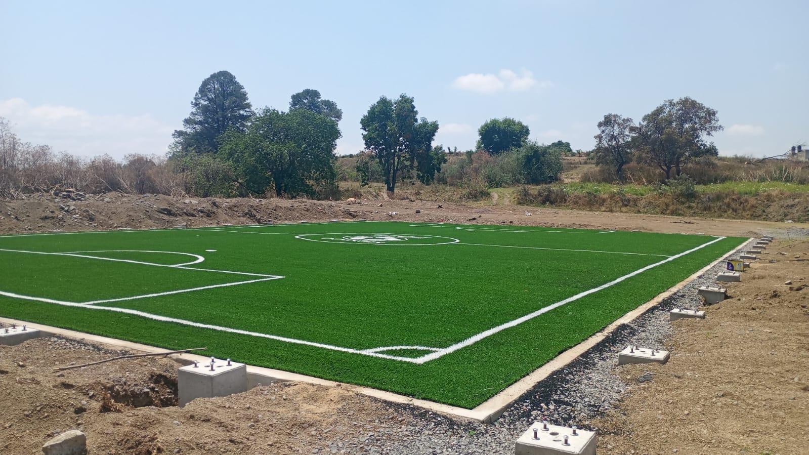 CONSTRUCCIÓN DE CANCHA DE FÚTBOL 5 EN SAN JERÓNIMO TECUANIPAN EN SAN JERÓNIMO TECUANIPAN