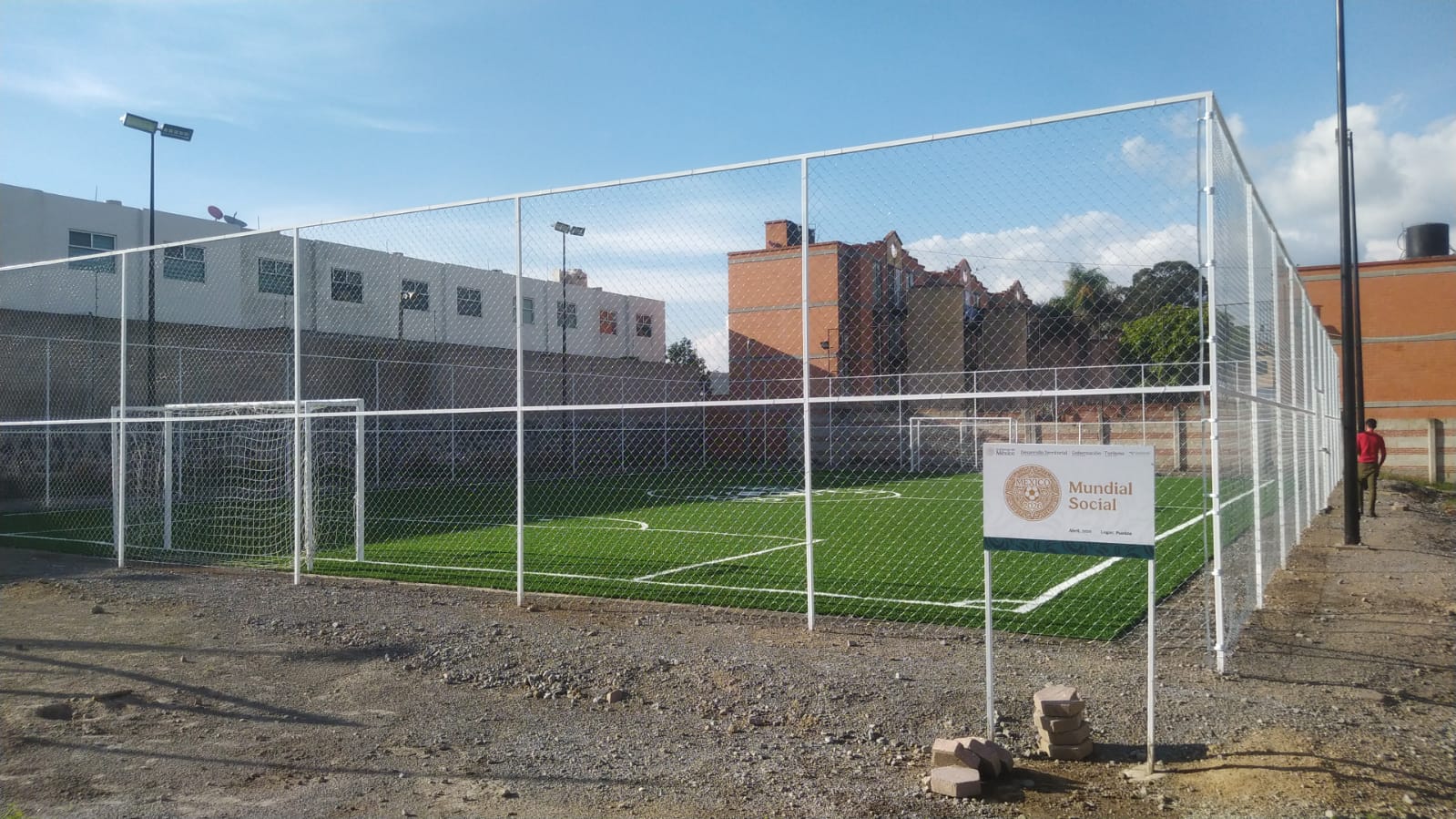 CONSTRUCCIÓN DE CANCHA DE FÚTBOL 5 EN UNIDAD DEPORTIVA URANGA EN CUAUTLANCINGO
