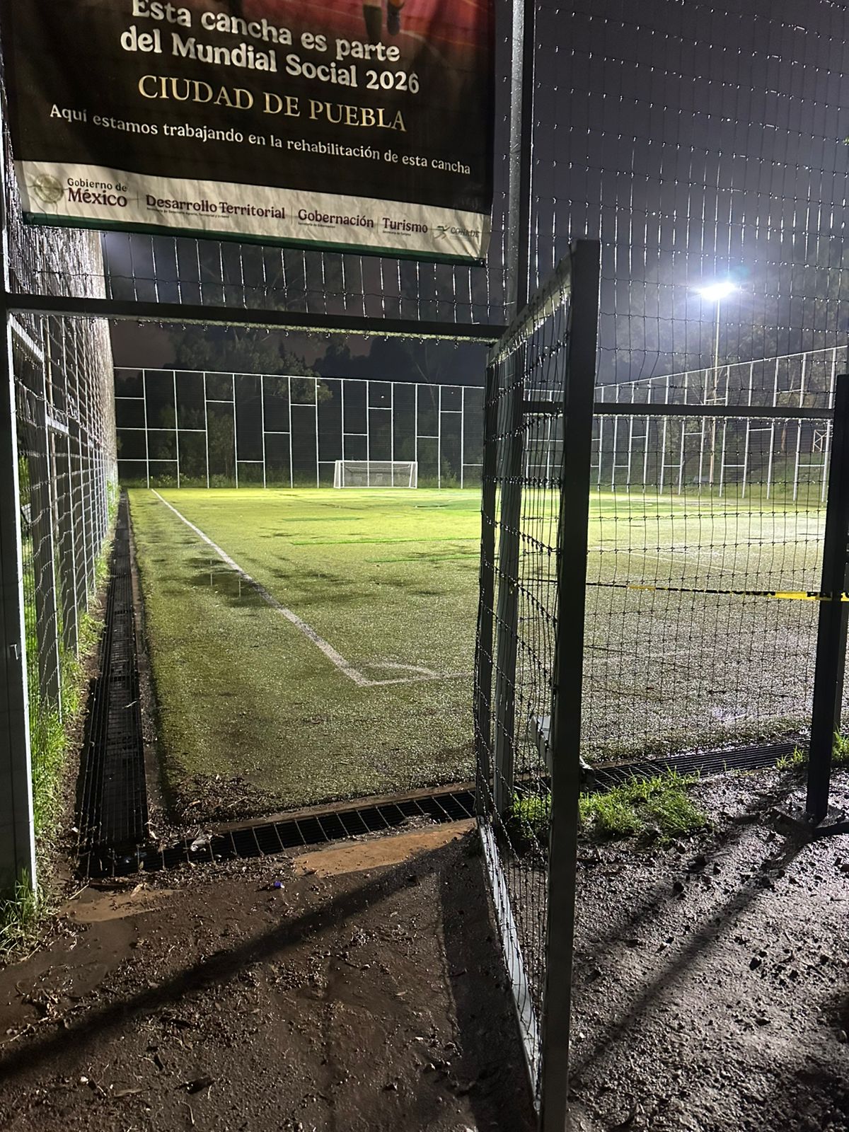 REHABILITACIÓN DE CANCHA DE FÚTBOL 7 EN PARQUE CERRO DE AMALUCAN 2 EN PUEBLA