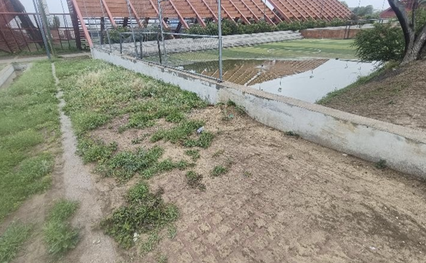REHABILITACIÓN DE CANCHA FÚTBOL 5 EN POLIDEPORTIVO SOLIDARIDAD EN ACUÑA 3