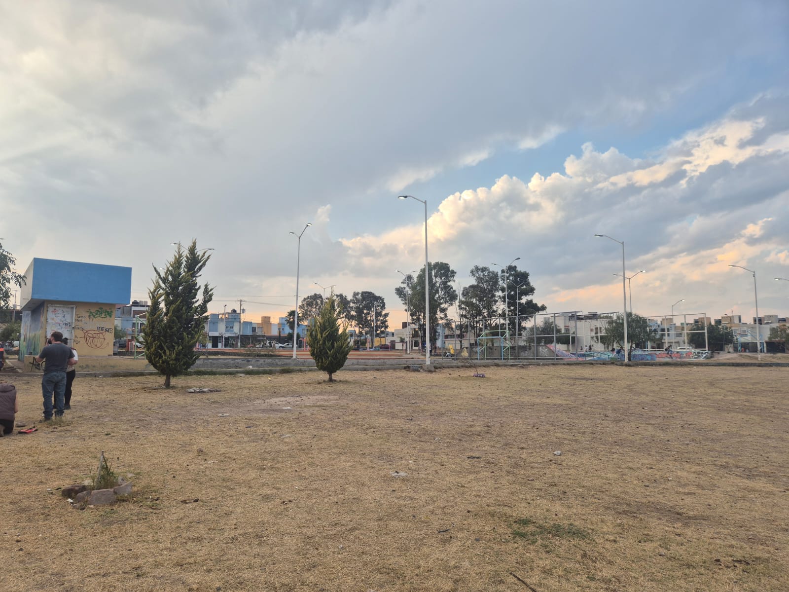 CONSTRUCCIÓN DE CANCHA DE FÚTBOL 5 EN CAM EX HACIENDA CERRO GORDO 2 EN SAN JUAN DEL RÍO