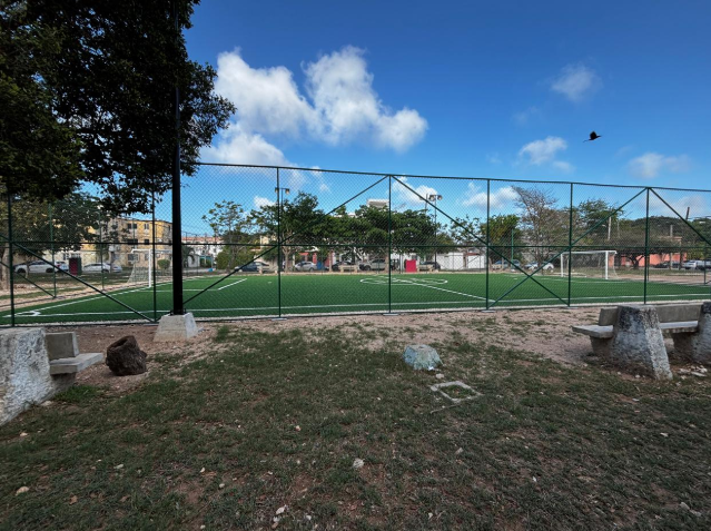 CONSTRUCCIÓN DE CANCHA DE FÚTBOL 5 EN EL PARQUE SM 29 EN BENITO JUÁREZ