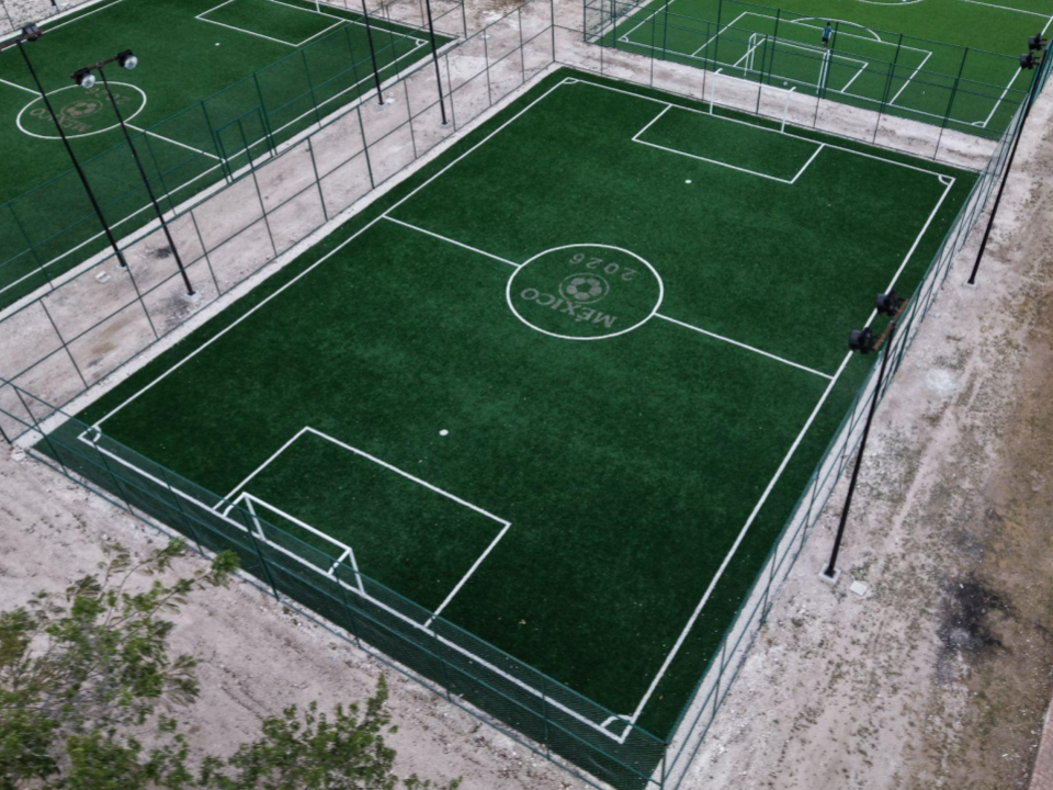 CONSTRUCCIÓN DE CANCHA DE FÚTBOL 5 DE LA UNIDAD DEPORTIVA CANCHA 2