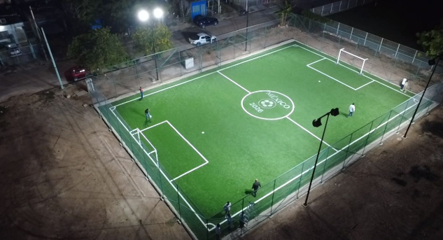 CONSTRUCCIÓN DE CANCHA DE FÚTBOL 5 EN EL FRACC. LAS AMÉRICAS 3 EN OTHÓN P. BLANCO