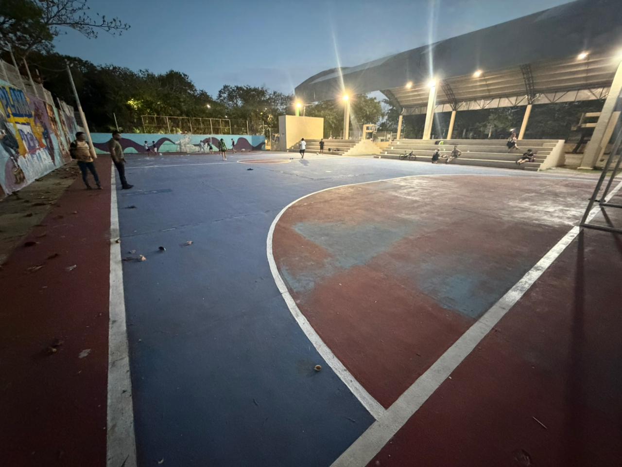 REHABILITACIÓN DE MULTICANCHA EN PARQUE GONZALO GUERRERO EN PLAYA DEL CARMEN