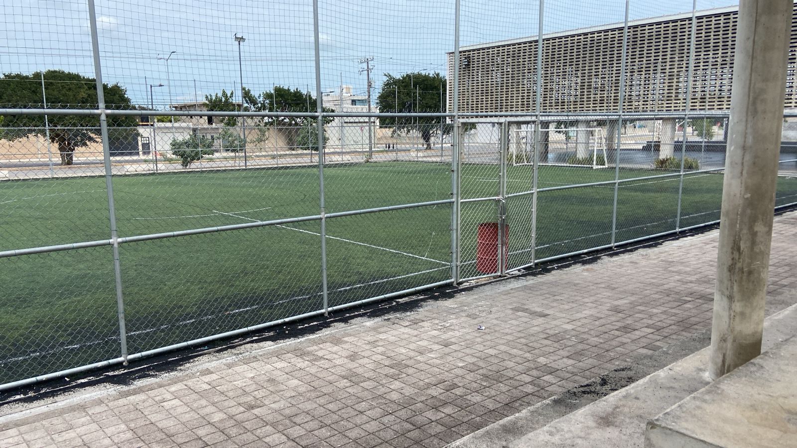REHABILITACIÓN DE CANCHA DE FÚTBOL 7 EN EL PARQUE Y MÓDULO DEPORTIVO LOS GEMELOS 3 EN BENITO JUÁREZ