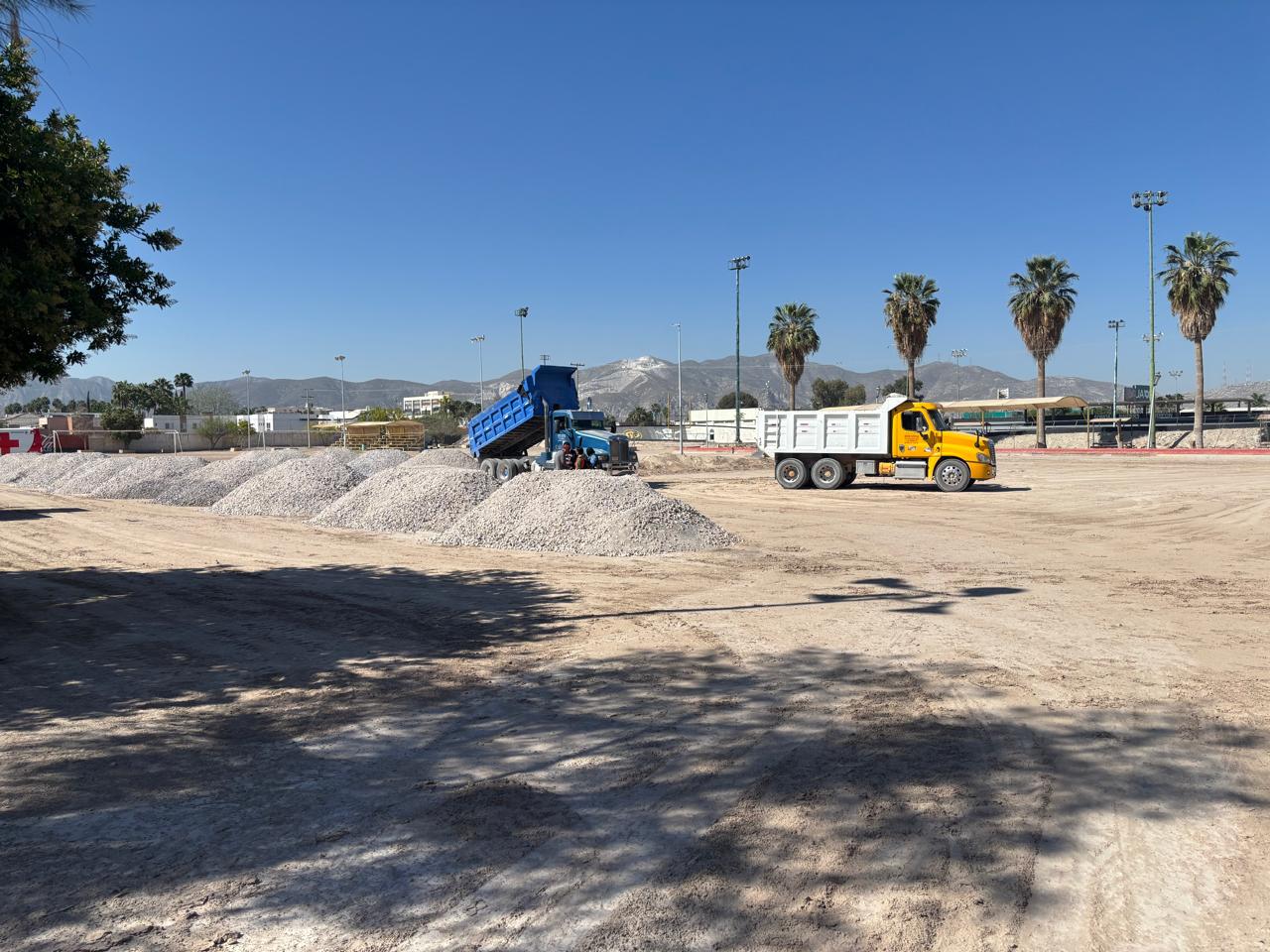 ONSTRUCCIÓN DE CANCHA FÚTBOL 5 EN POLIDEPORTIVO LA FE EN ACUÑA