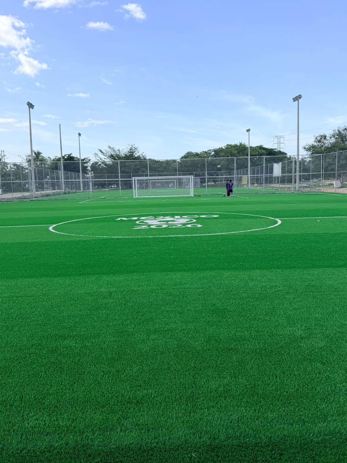 CONSTRUCCIÓN DE CANCHA DE FÚTBOL 7 EN MÉRIDA