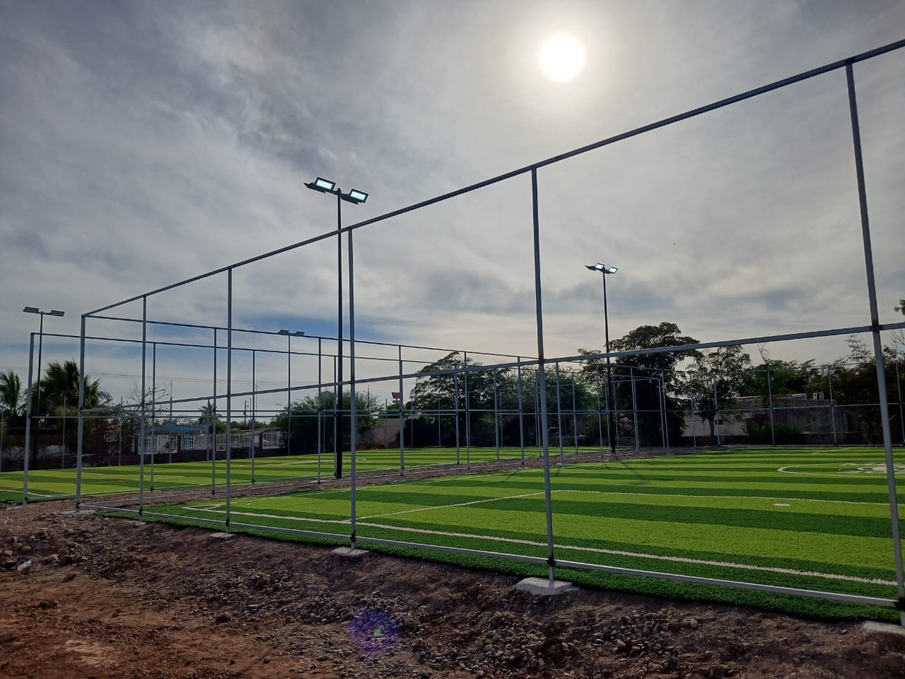 CONSTRUCCIÓN DE CANCHA FÚTBOL 5 EN CENTRO LA REFORMA CANCHA 1 EN ANGOSTURA