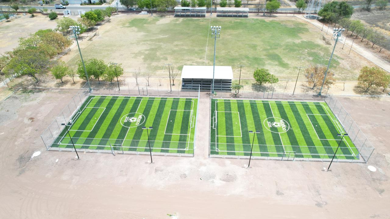 CONSTRUCCIÓN DE CANCHA FÚTBOL 5 EN CENTRO LA REFORMA CANCHA 2 EN ANGOSTURA