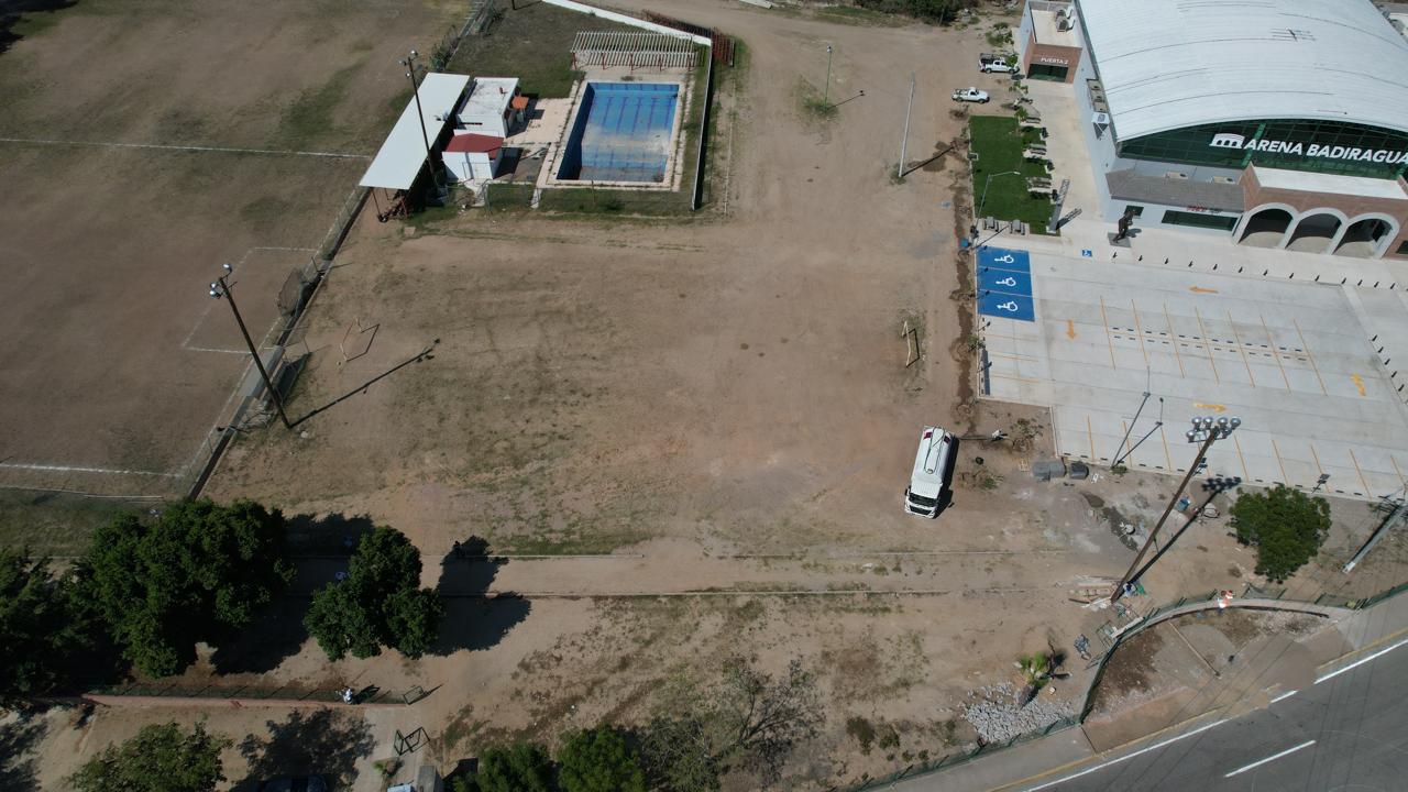 CONSTRUCCIÓN DE CANCHA FÚTBOL 5 EN LA UNIDAD DEPORTIVA 20 DE NOVIEMBRE EN BADIRAGUATO 2