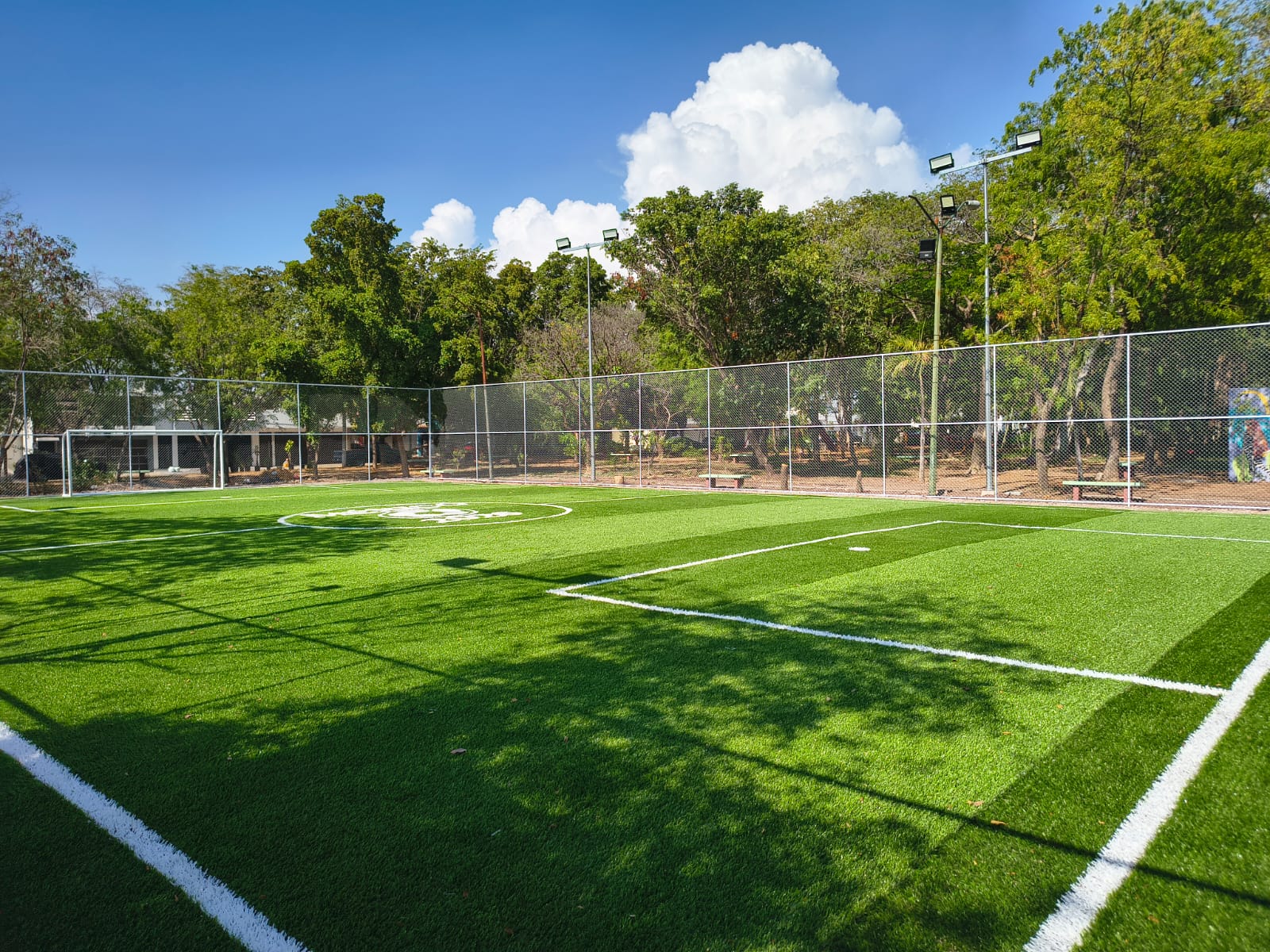 CONSTRUCCIÓN DE CANCHA FÚTBOL 5 EN PARQUE ACUEDUCTO 2 EN CULIACÁN