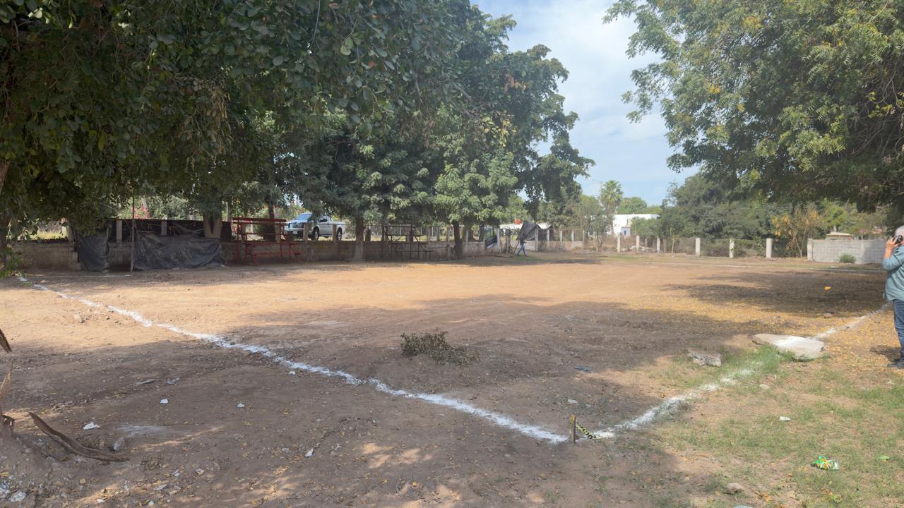 CONSTRUCCIÓN DE CANCHA FÚTBOL 5 EN EJIDO CASA BLANCA EN GUASAVE